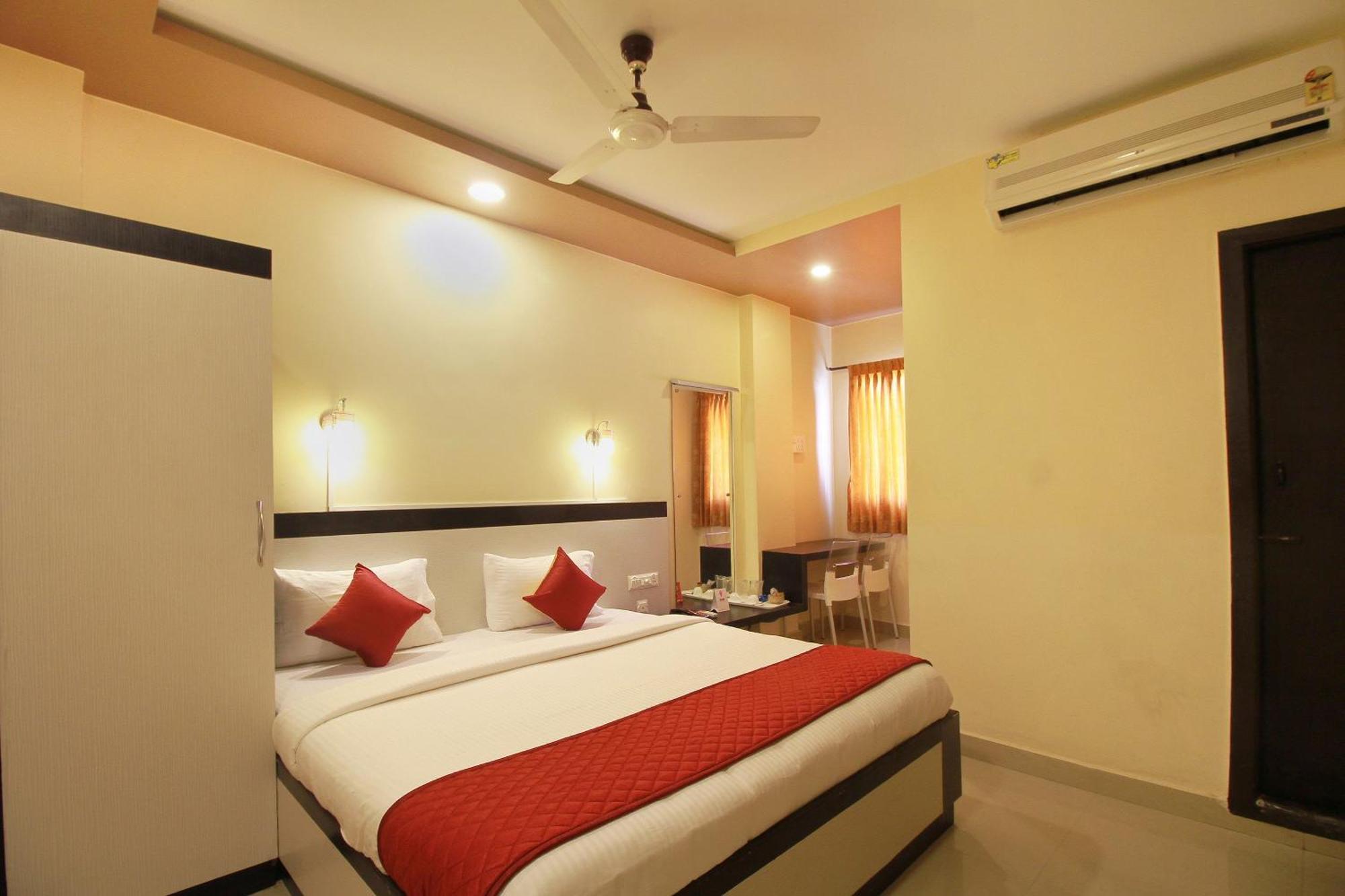 Capital O Rj Grand Hotel Coimbatore Exterior photo